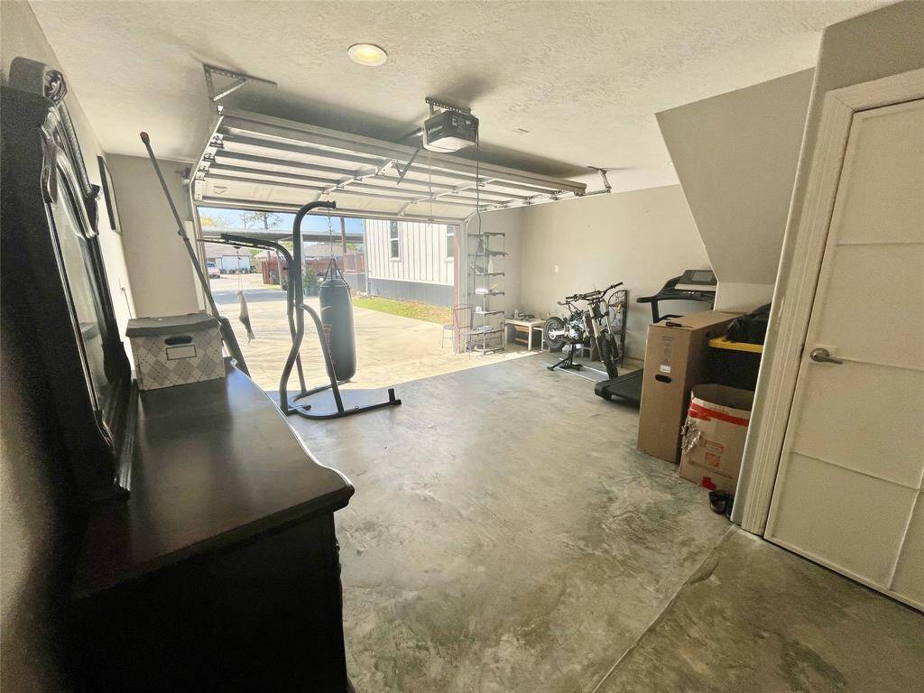 Large full size two car garage in 13505 Orleans B