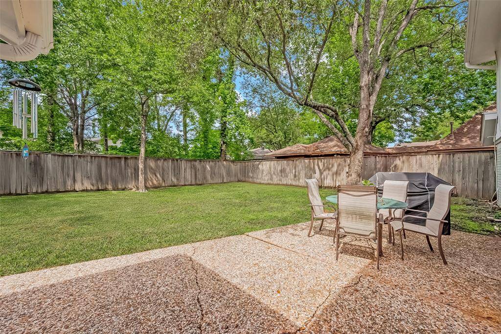 Spacious backyard.