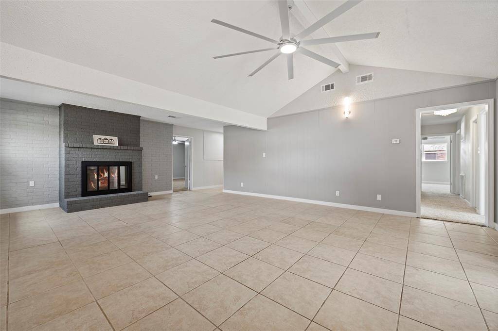 Living room with high ceilings