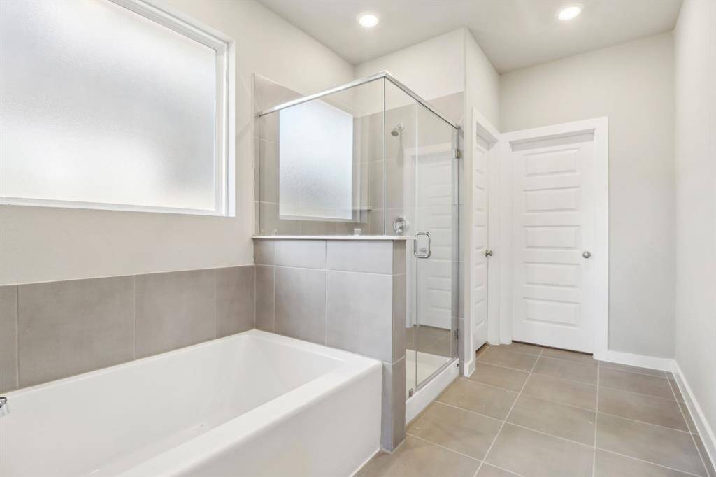 Photo is not of the actual home but is an inspirational photo of builder’s model home and may depict options, furnishings, and/or decorator features that are not included.