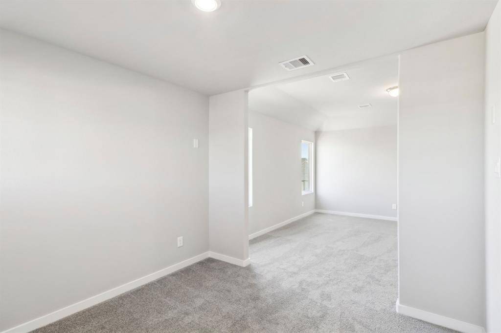 Photo is not of the actual home but is an inspirational photo of builder’s model home and may depict options, furnishings, and/or decorator features that are not included.