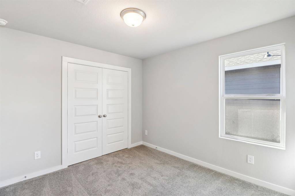 Photo is not of the actual home but is an inspirational photo of builder’s model home and may depict options, furnishings, and/or decorator features that are not included.