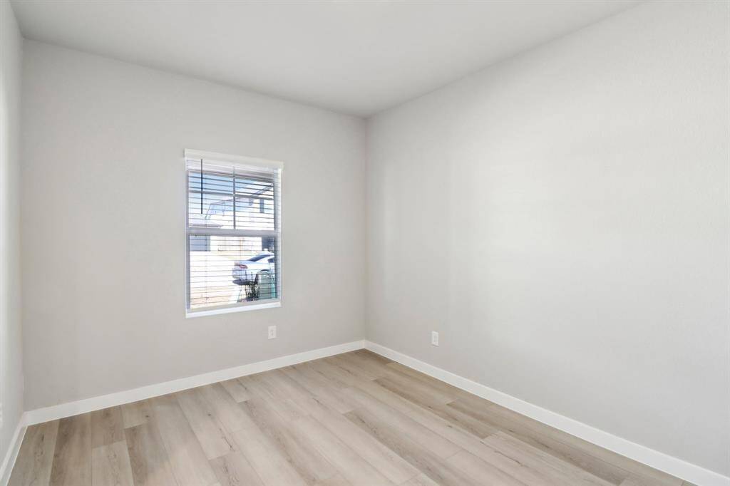 Photo is not of the actual home but is an inspirational photo of builder’s model home and may depict options, furnishings, and/or decorator features that are not included.
