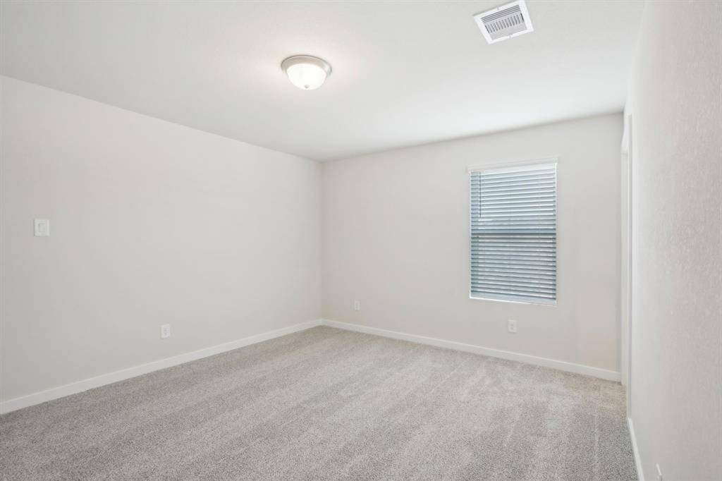 Photo is not of the actual home but is an inspirational photo of builder’s model home and may depict options, furnishings, and/or decorator features that are not included.