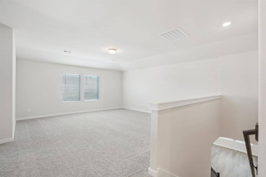 Photo is not of the actual home but is an inspirational photo of builder’s model home and may depict options, furnishings, and/or decorator features that are not included.