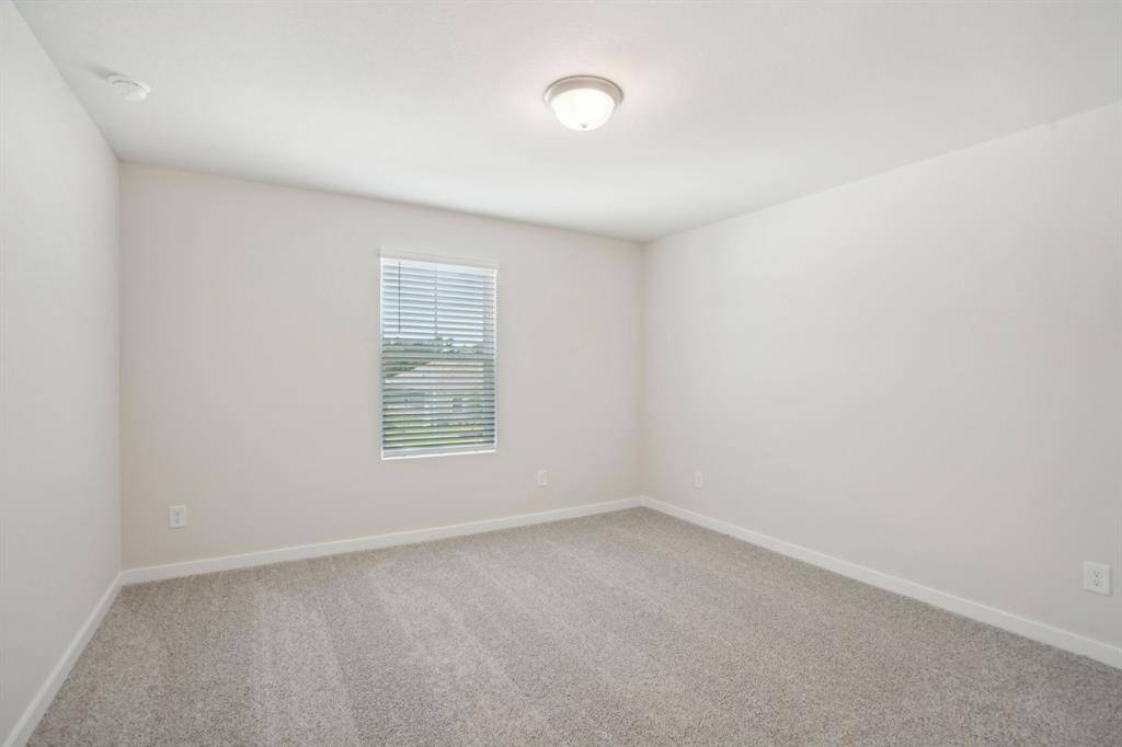 Photo is not of the actual home but is an inspirational photo of builder’s model home and may depict options, furnishings, and/or decorator features that are not included.