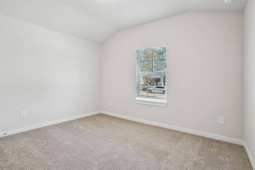 Photo is not of the actual home but is an inspirational photo of builder’s model home and may depict options, furnishings, and/or decorator features that are not included.
