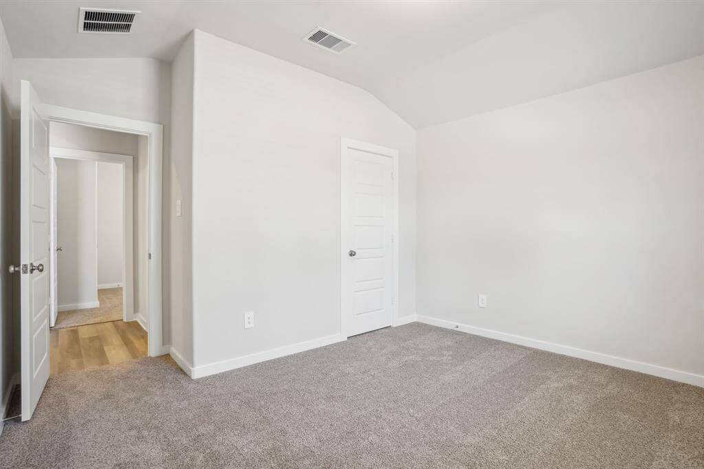 Photo is not of the actual home but is an inspirational photo of builder’s model home and may depict options, furnishings, and/or decorator features that are not included.
