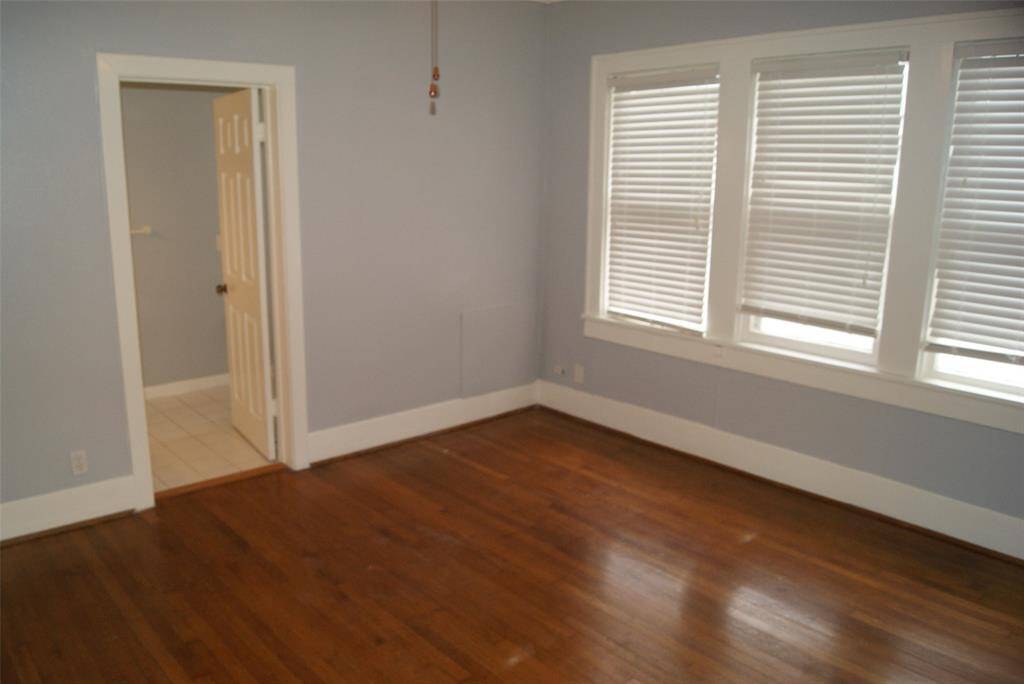 Light and bright Master Bedroom.