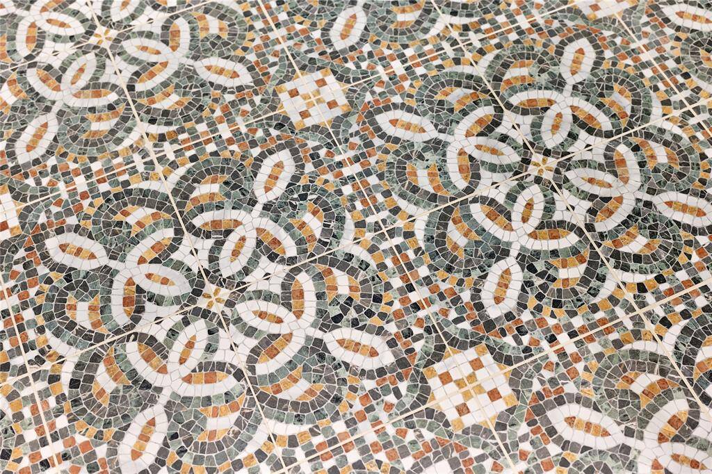 A closer look at the utility room reveals the stunning Medici porcelain tile flooring!