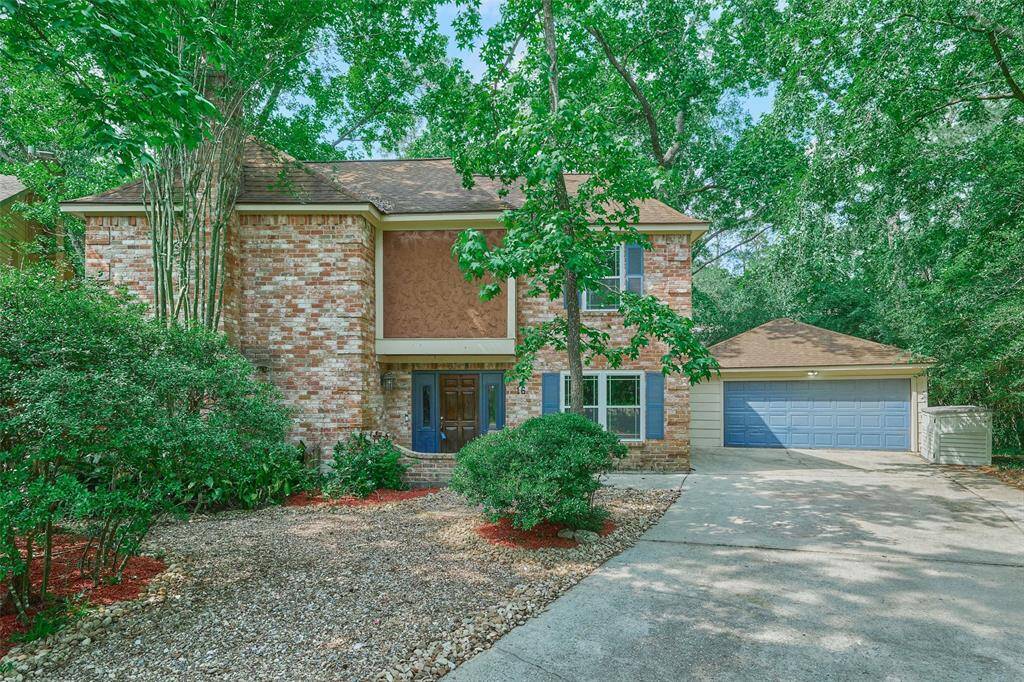 Lovely wooded lot with plenty of parking