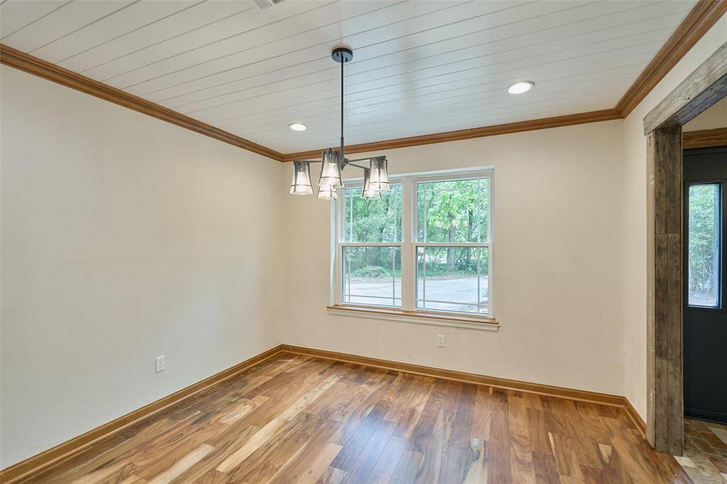Love the chandelier and ceiling!