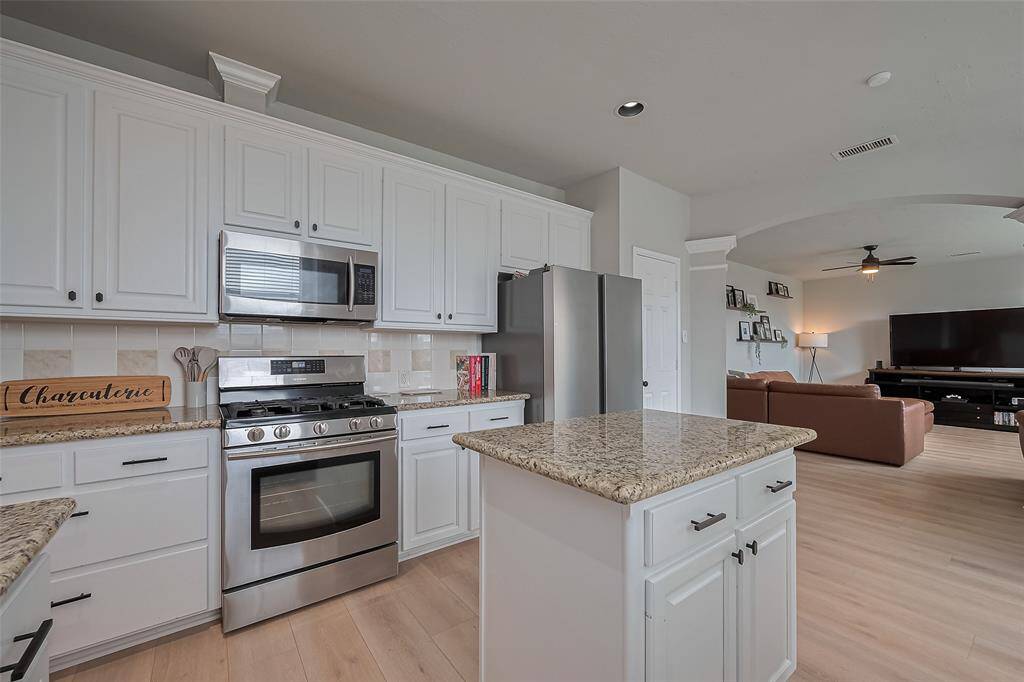 Gas Stove & Island