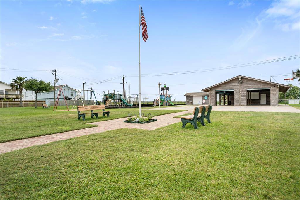Just steps away: community pool, boat ramp, park, and all the charm of Jamaica Beach living. It’s not just a home—it’s a lifestyle.