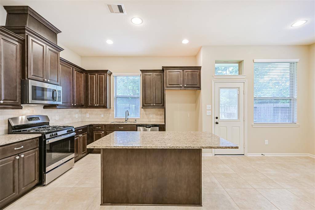 Great kitchen island