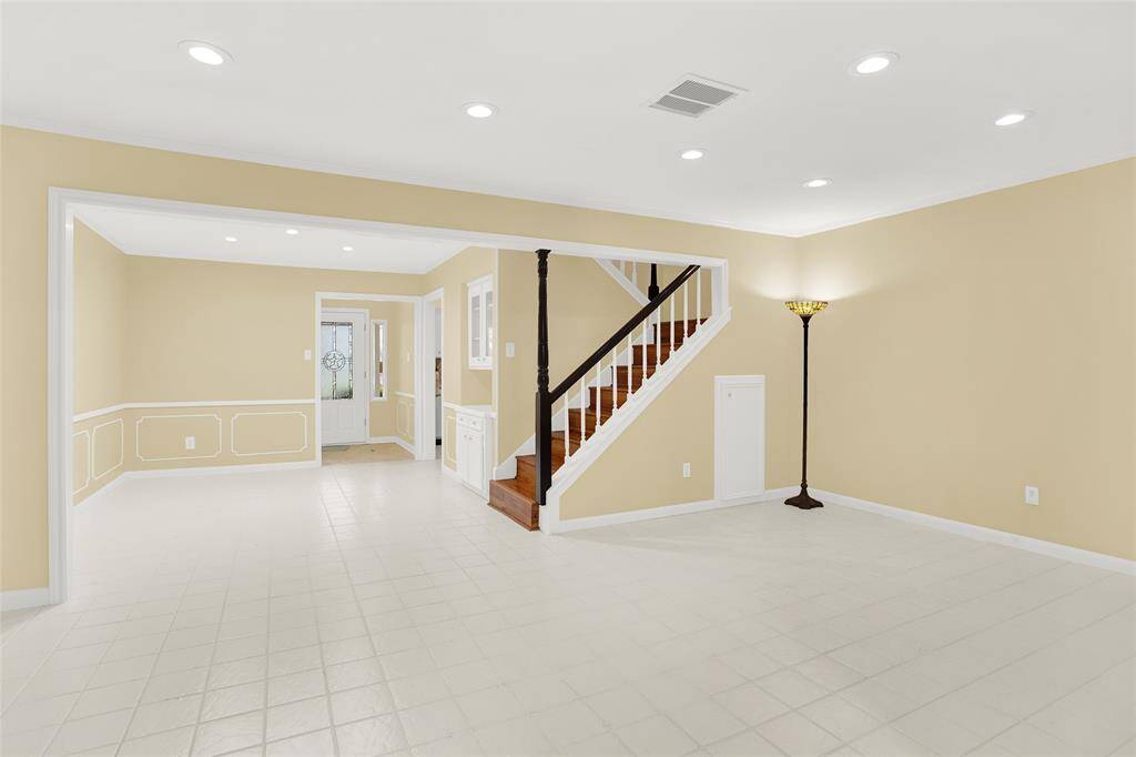 2 Story updated open floorplan