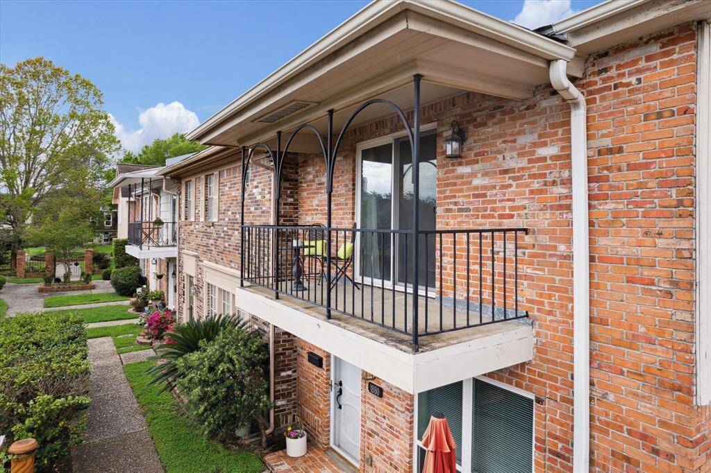 Welcome to 1880 Saxony Fully Furnished with a private balcony,