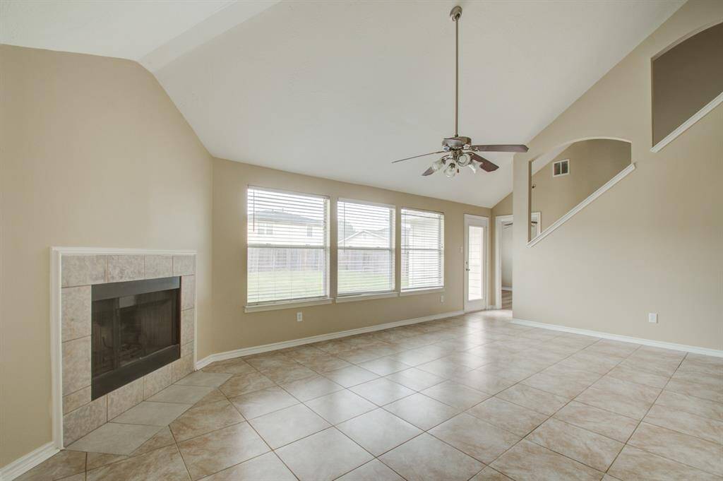 Lightly and glamorous living area.