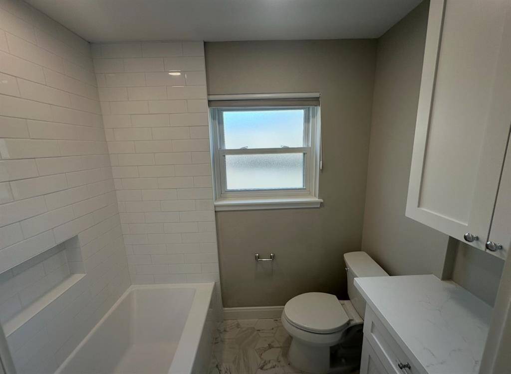 Guest Bath shower