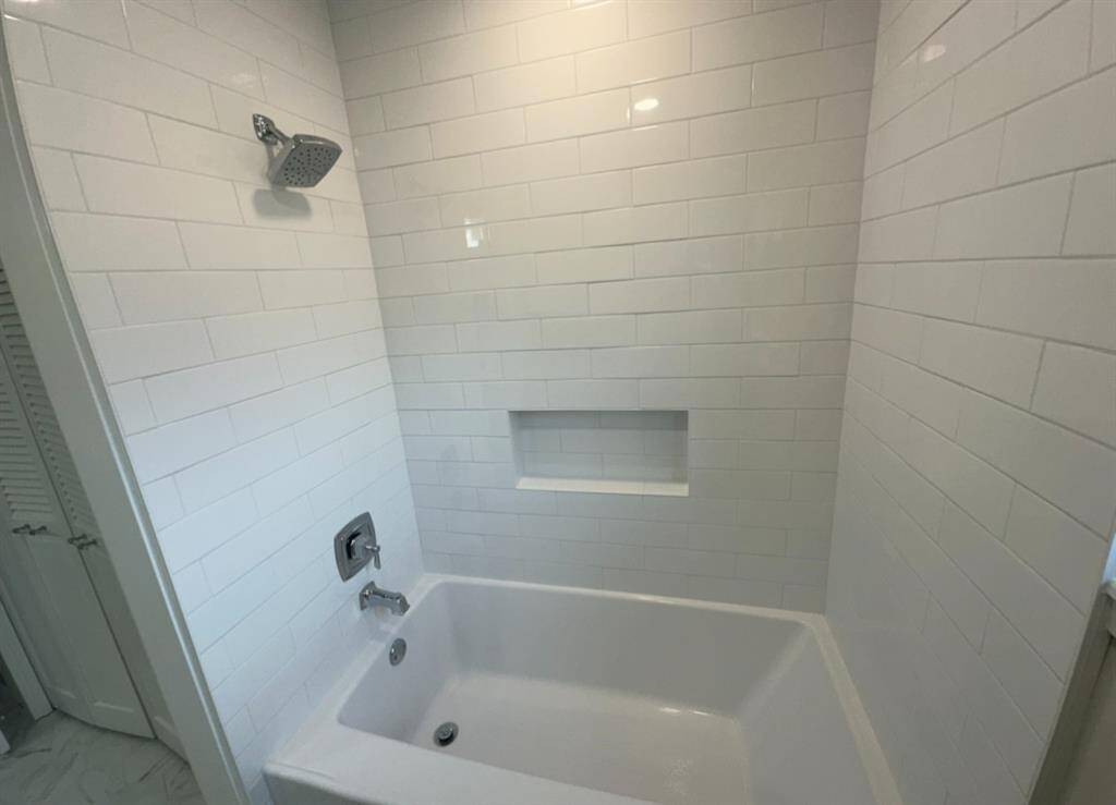Brand new Guest Shower