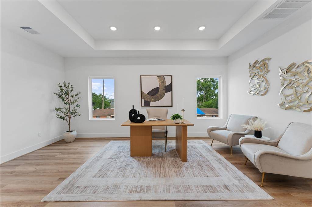Massive Flex Space on the second level, right as you walk up the stairs
