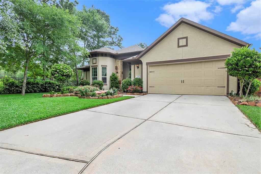 Stunning Stucco Taylor Morrison "Monarch"