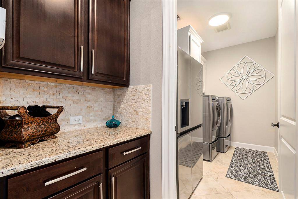 Perfect NOOK for all the keys, fobs & phones!