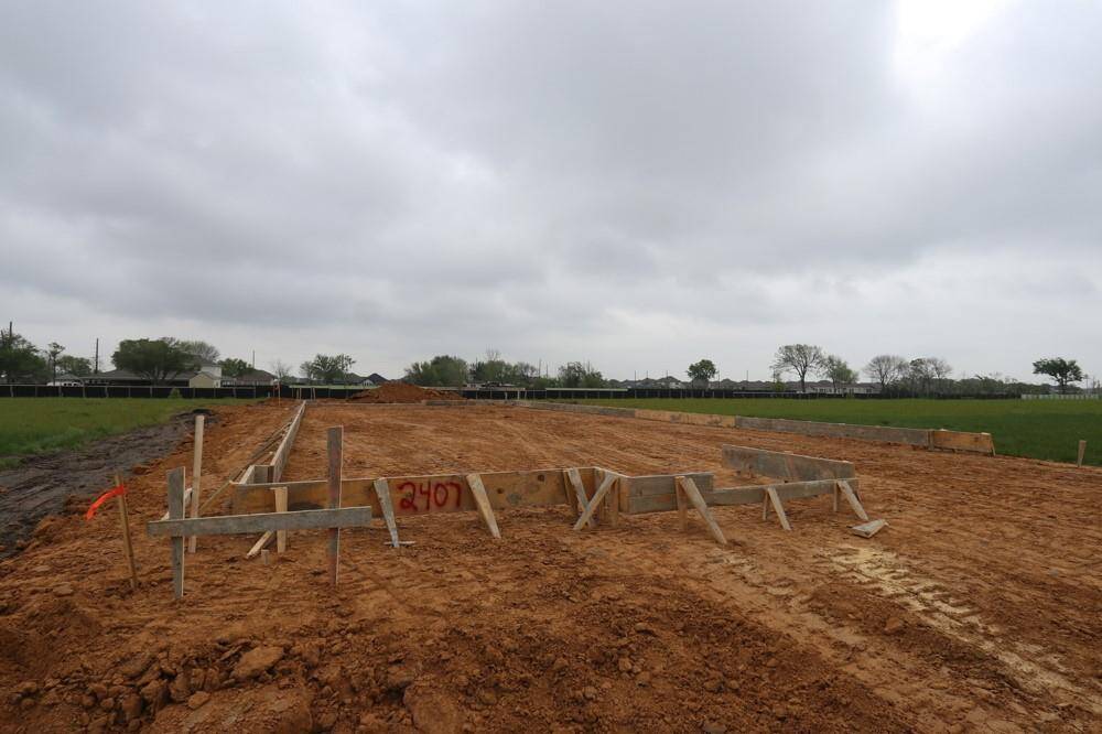 Every foundation at DWH is engineered and it’s inspected three times! We do not do “batch” testing. Rest easy knowing your foundation comes with a 10 year warranty.