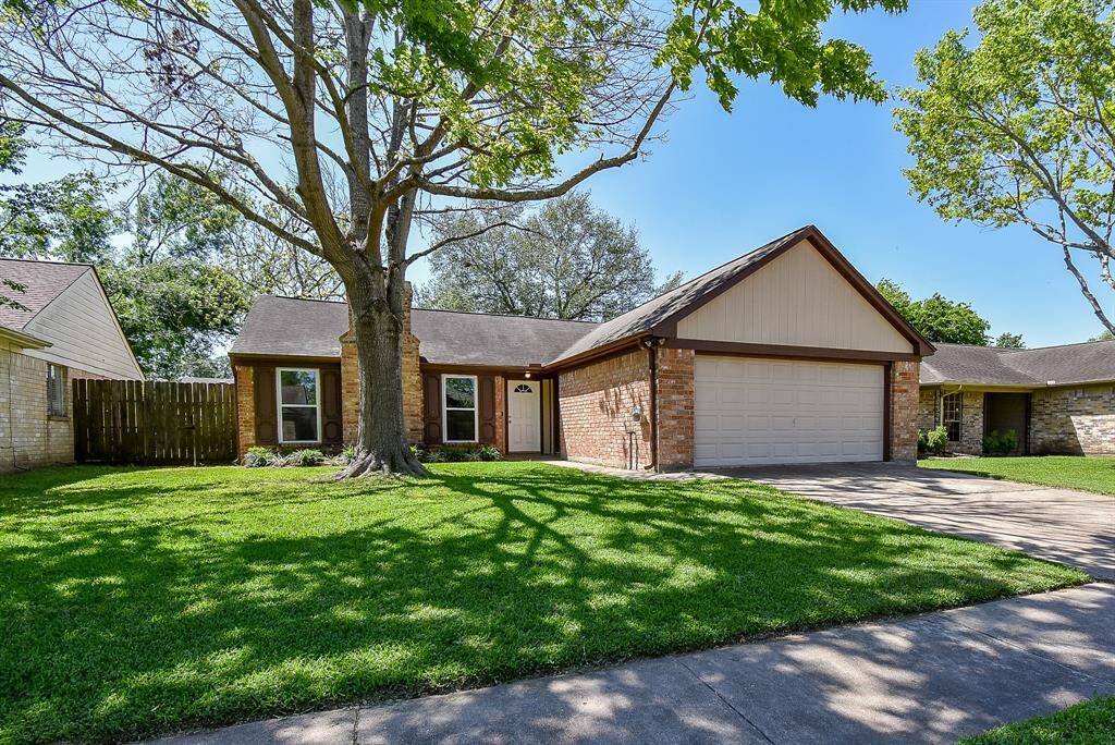 Beautiful front and rear yard