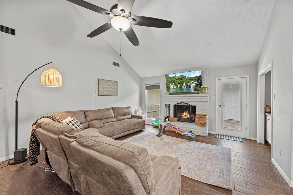 Living Room.
