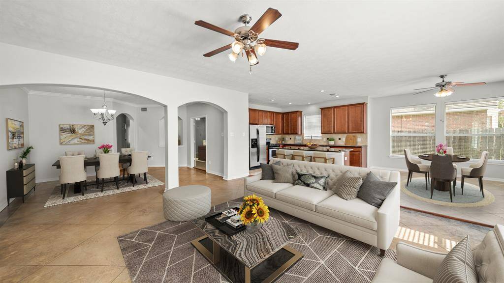 Virtually Staged:This living room is an entertainer's dream! Direct access to the kitchen where you can be cooking for family and friends all while still being in the center of all of the action!