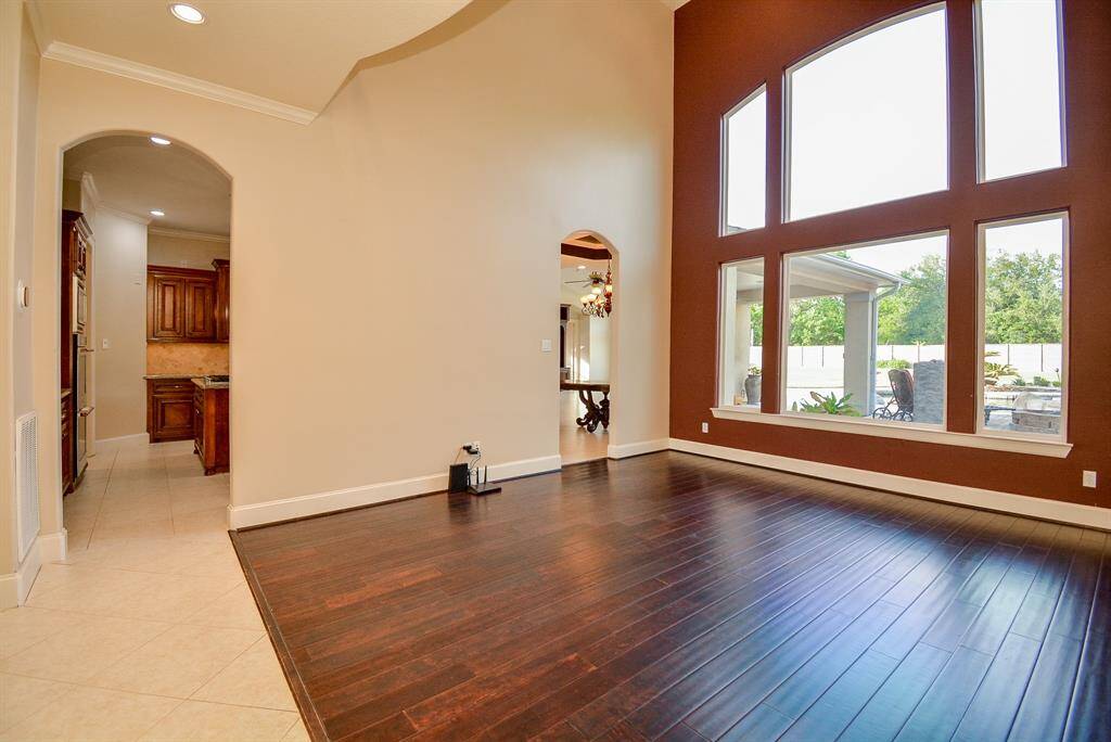 No reservations needed . . . but, you might want to check! This immense formal dining area sits just outside its superb chef's kitchen.