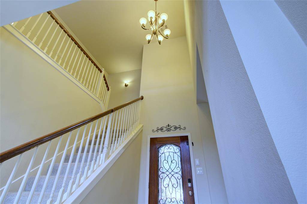 Entrance with High Ceilings.