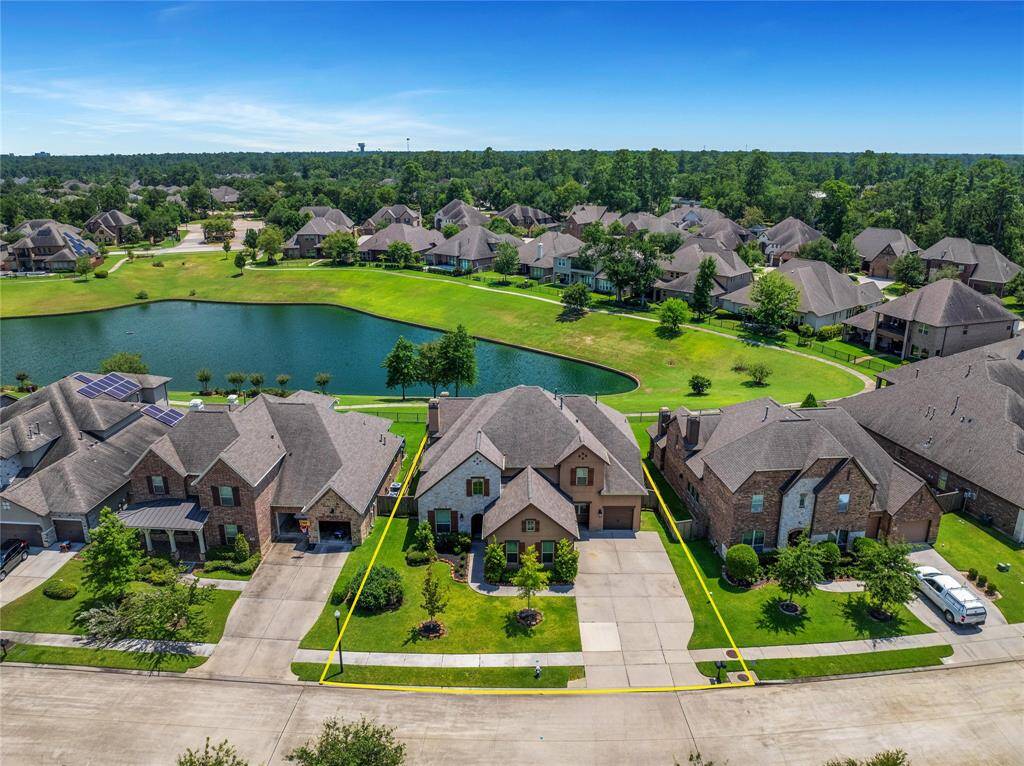 Aerial photo of home before it was painted.