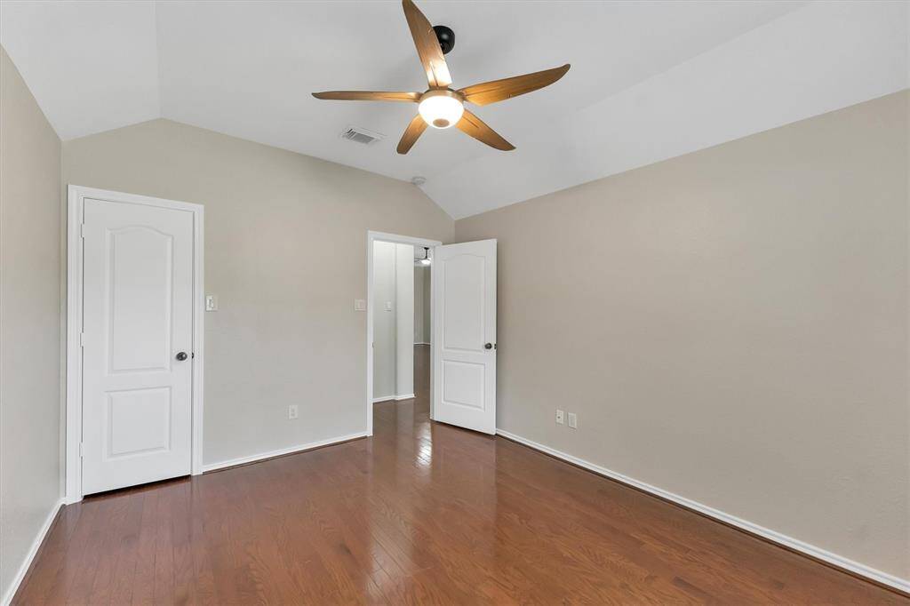 Another view of the secondary bedroom.