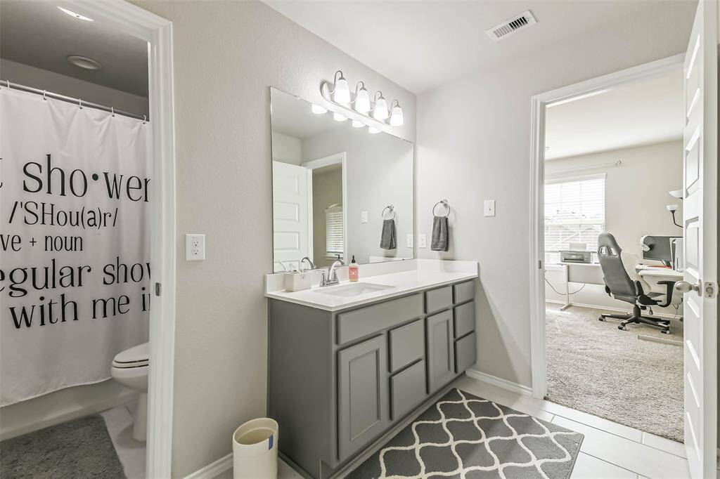 Bathroom 3