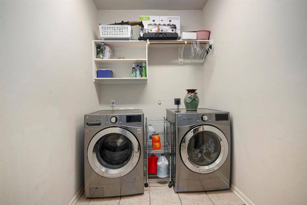 Downstairs laundry room