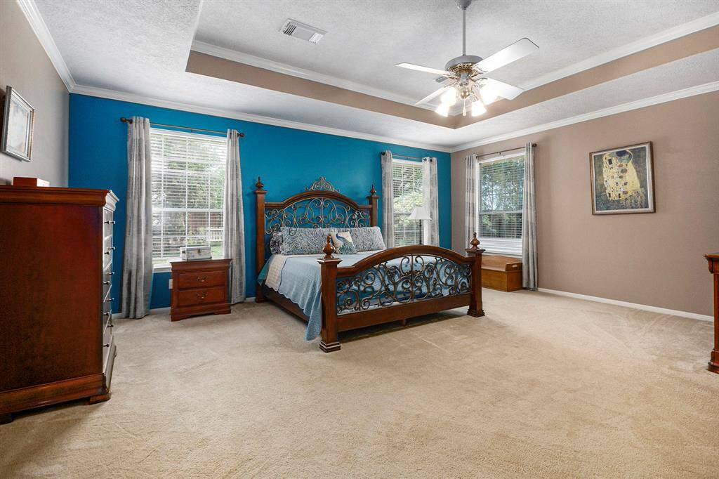 Large primary bedroom