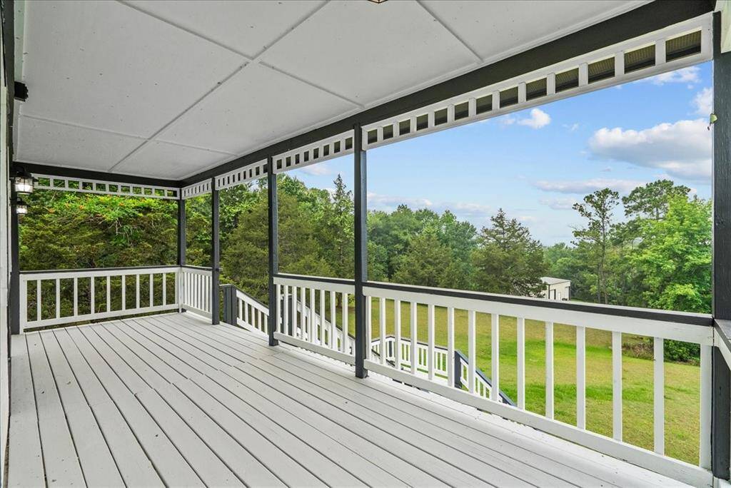 Entrance to home from 2nd story balcony