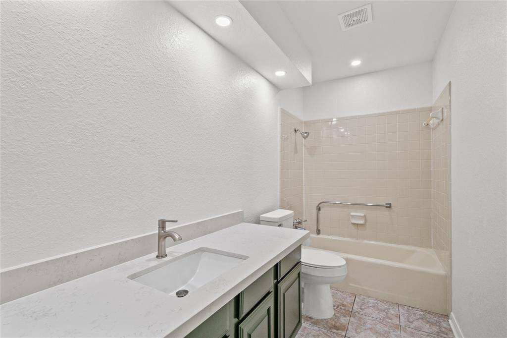 Guest bathroom