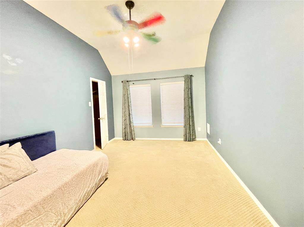 bedroom3