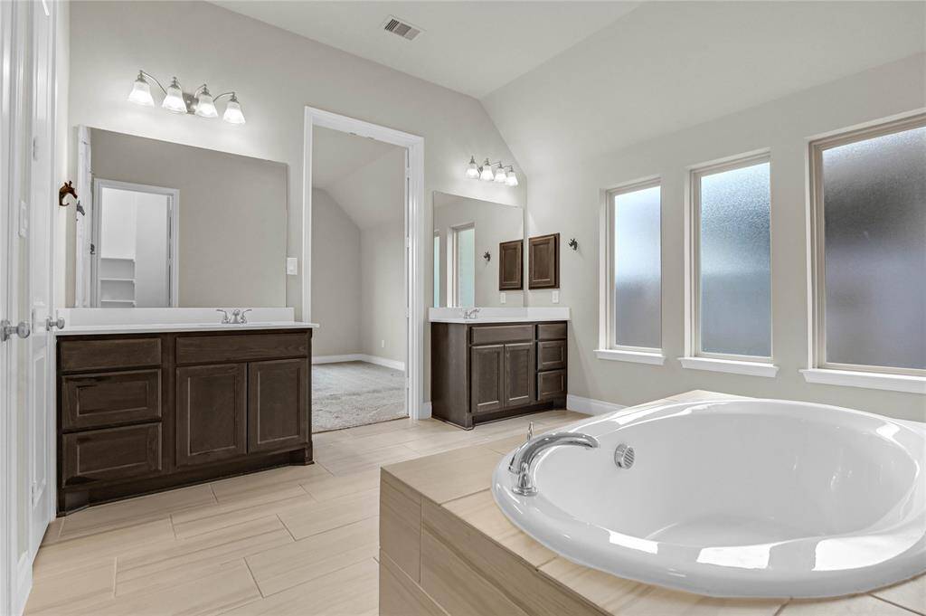 Very spacious vanity area in the master bathroom