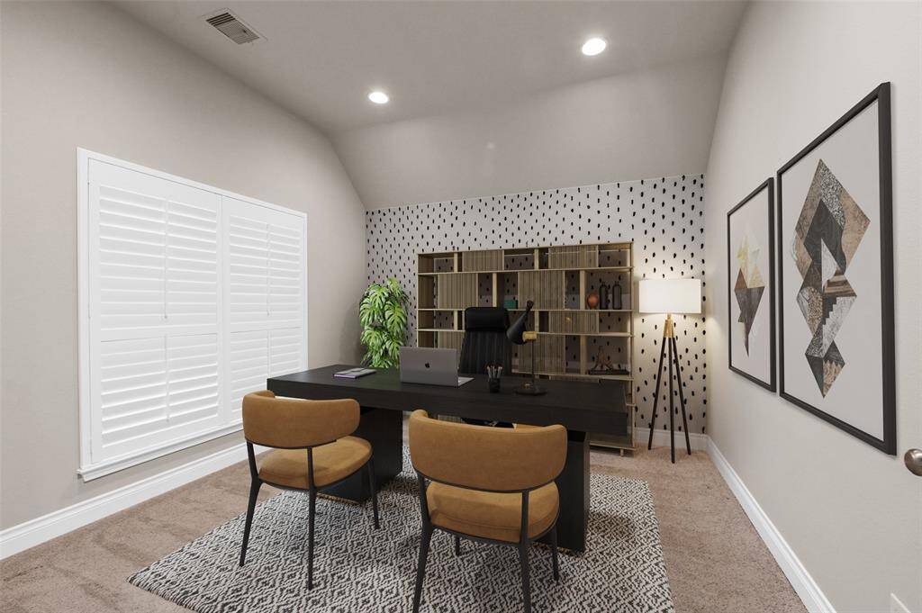 a MUD area as you walk in via the garage to ensure the home stays clean!