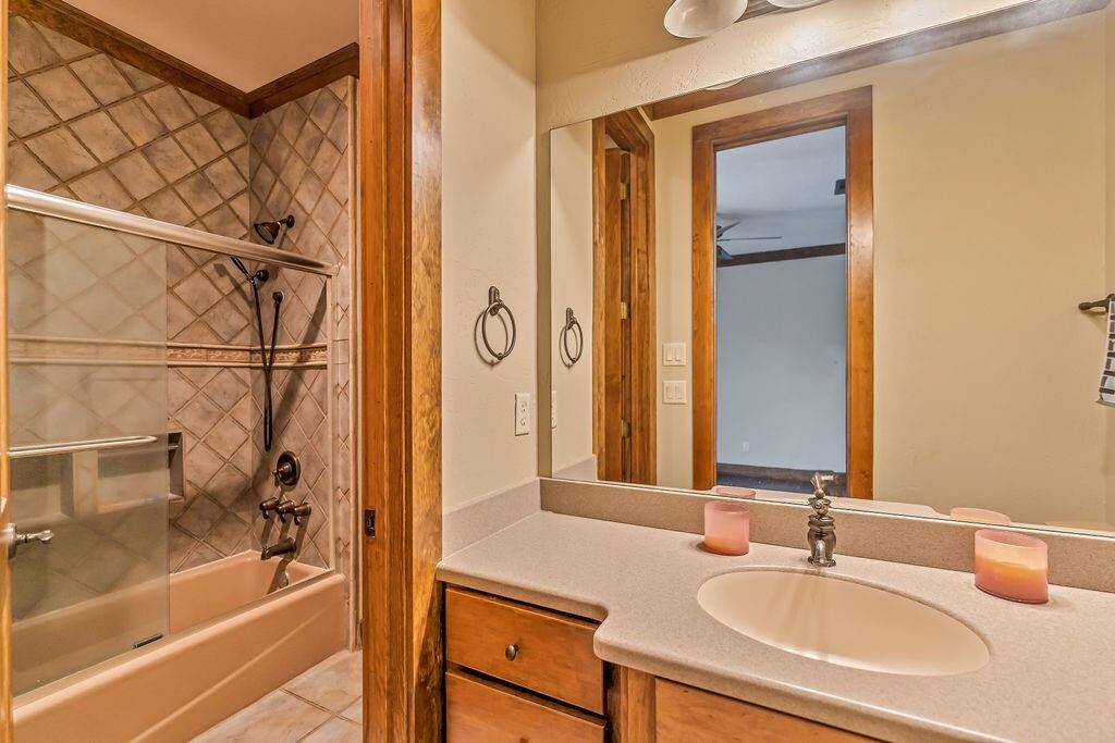 Guest Quarters