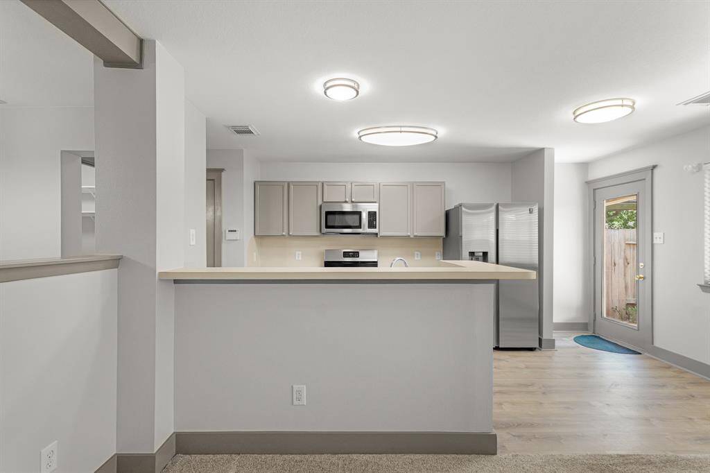 Living Room & Kitchen