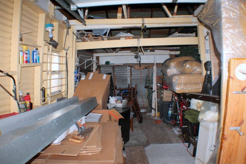KITCHEN IN APT.