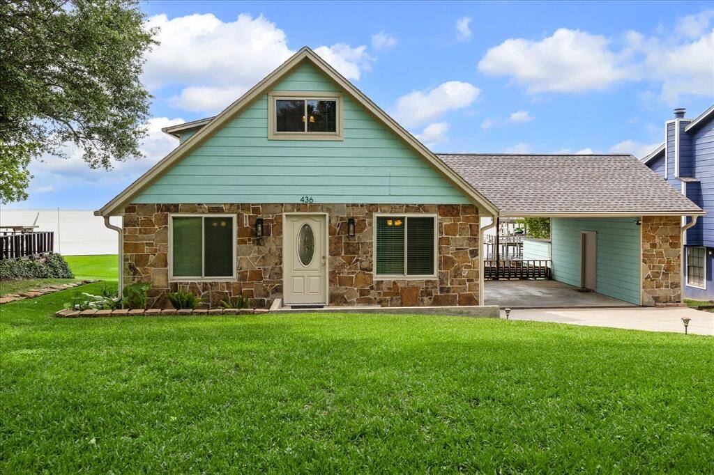 These windows offer stunning views from both the first and second floor.