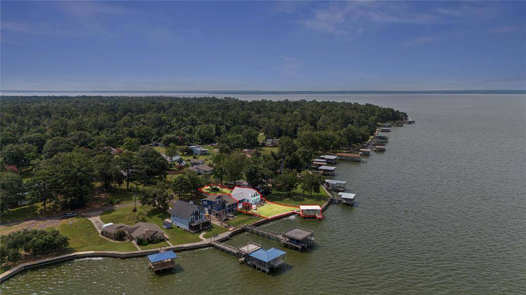 Enjoy deep, open water and year-round sunsets! (Area is Approximated)