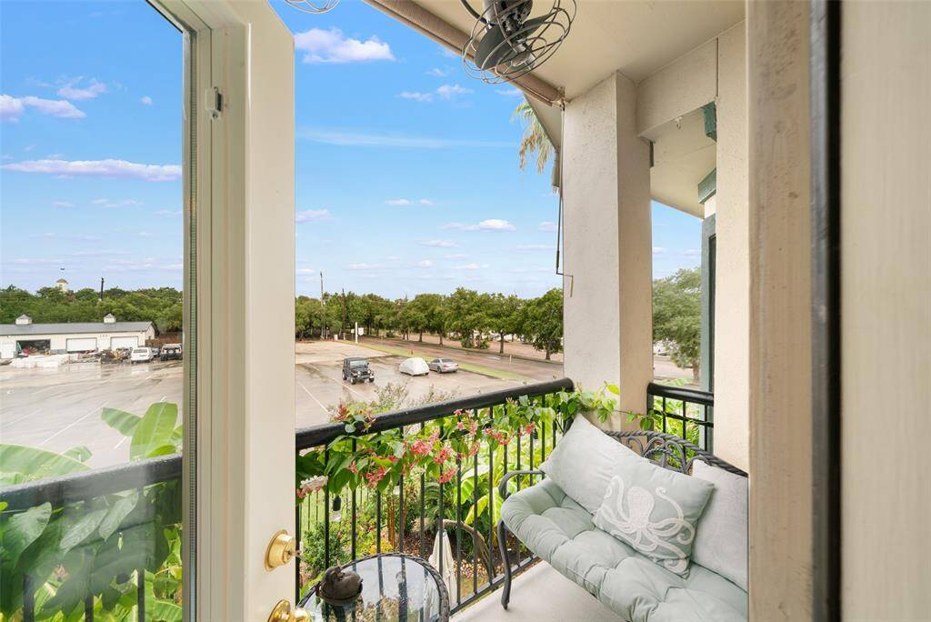 This balcony is sure to be a favorite spot for enjoying a beautiful day.