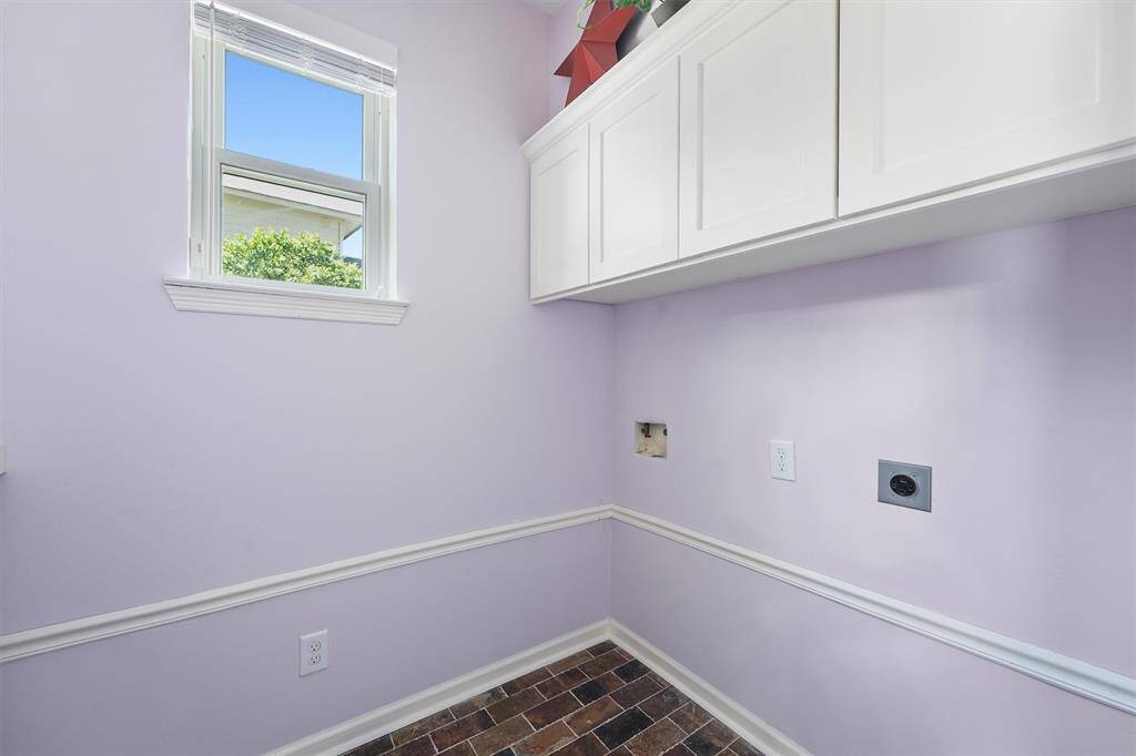 Laundry Room 1st Floor.